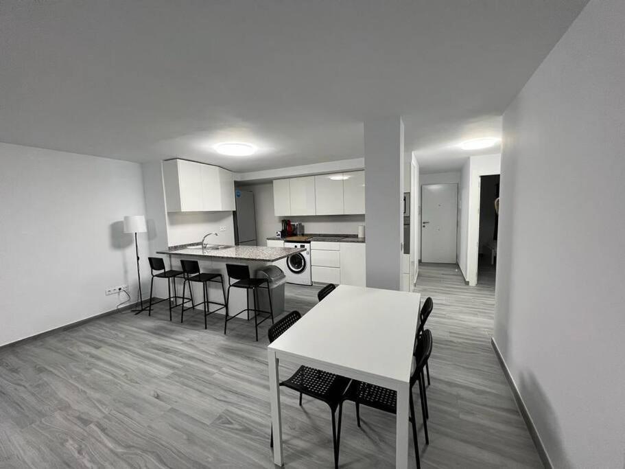 Apartamento Con Vistas Al Mar Alicante Luaran gambar